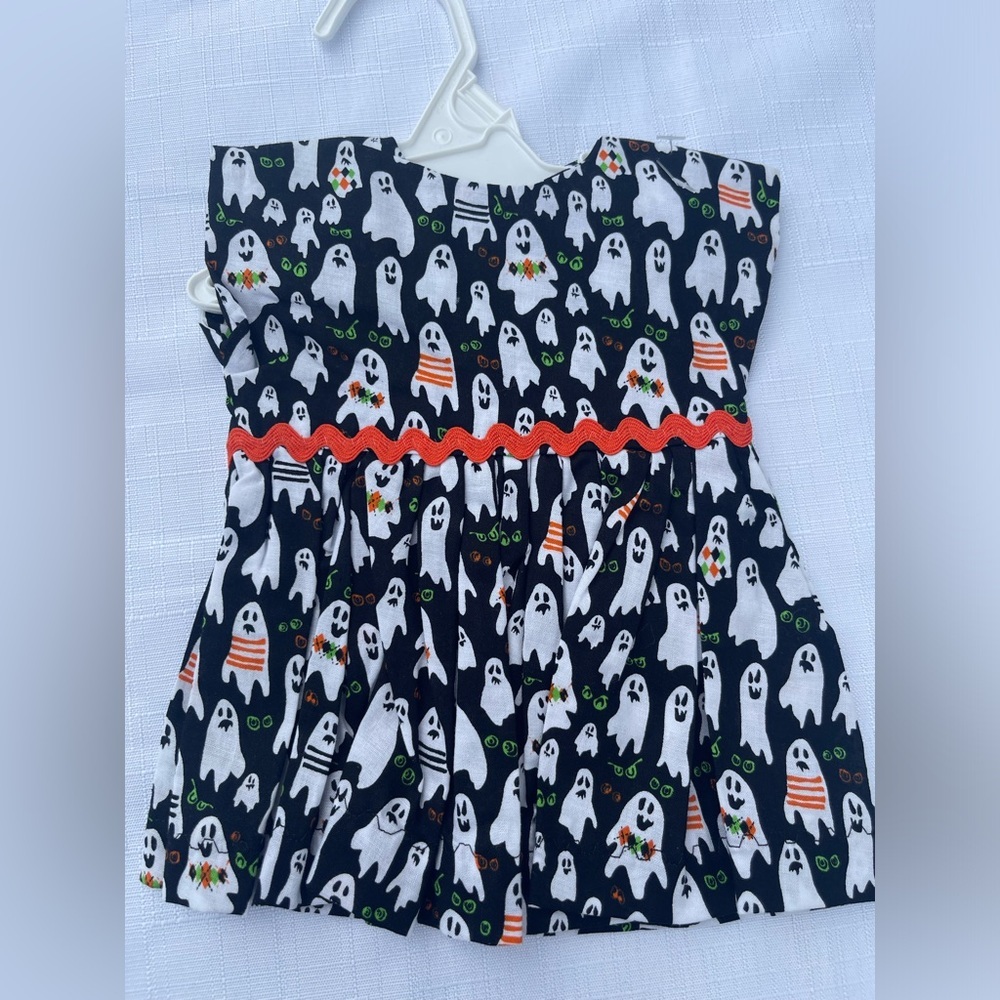 NWT preemie dress / doll dress